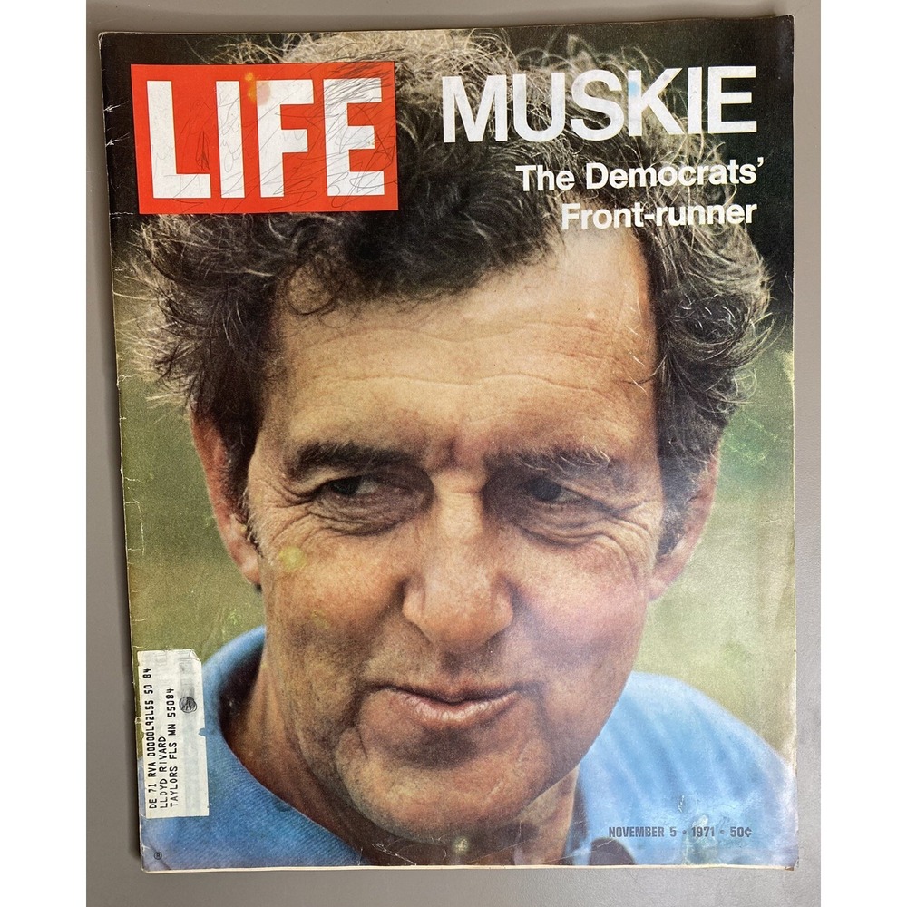 Life Magazine Nov. 5 1971 Issue Vol 71 No 19 Muskie The Democrats' Front-Runner